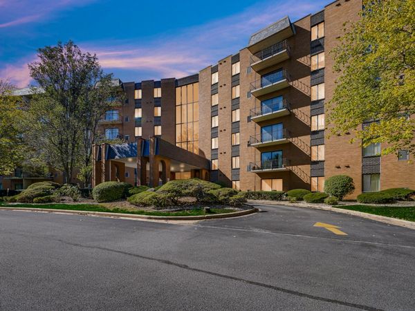 Unit 309, Glenwood, IL 60425