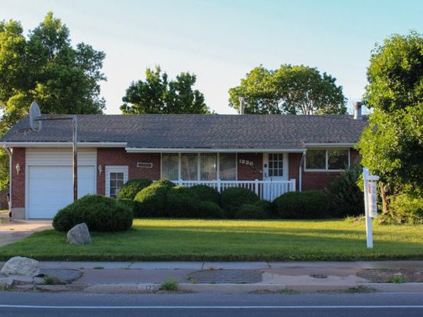 1230 E SOUTH WEBER DR, South Weber, UT 84405
