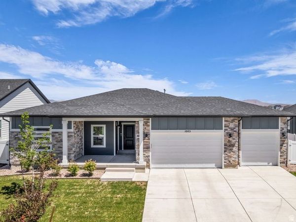 1005 E ANTELOPE DR , Eagle Mountain, UT 84005