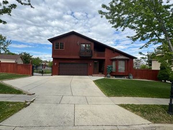 9650 S BUTTONWOOD DR , Sandy, UT 84092