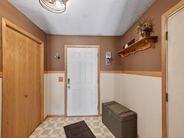 811 Broadway Avenue, Wabasha, MN 55981