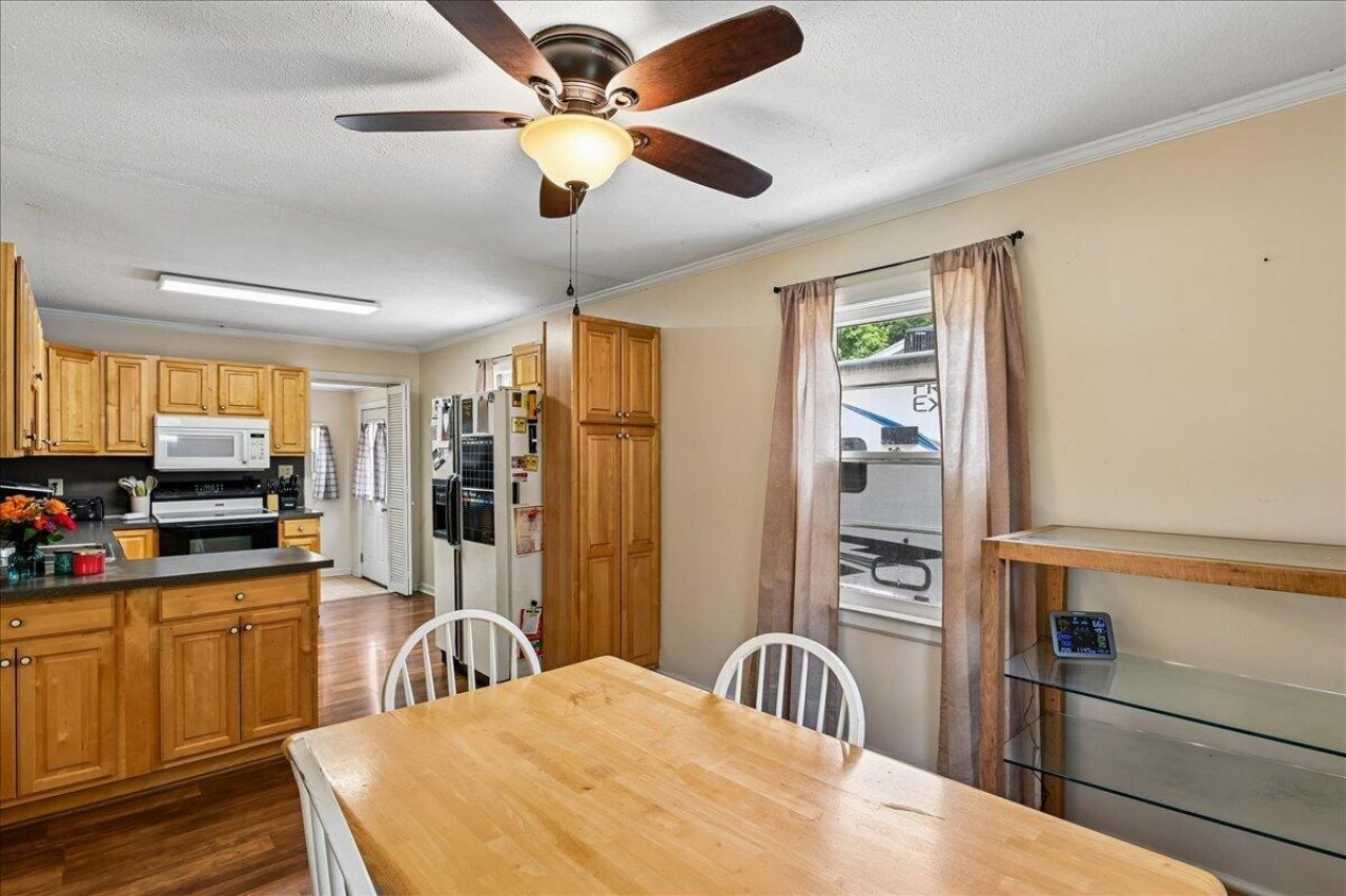 537 Hansford Drive Photo 12