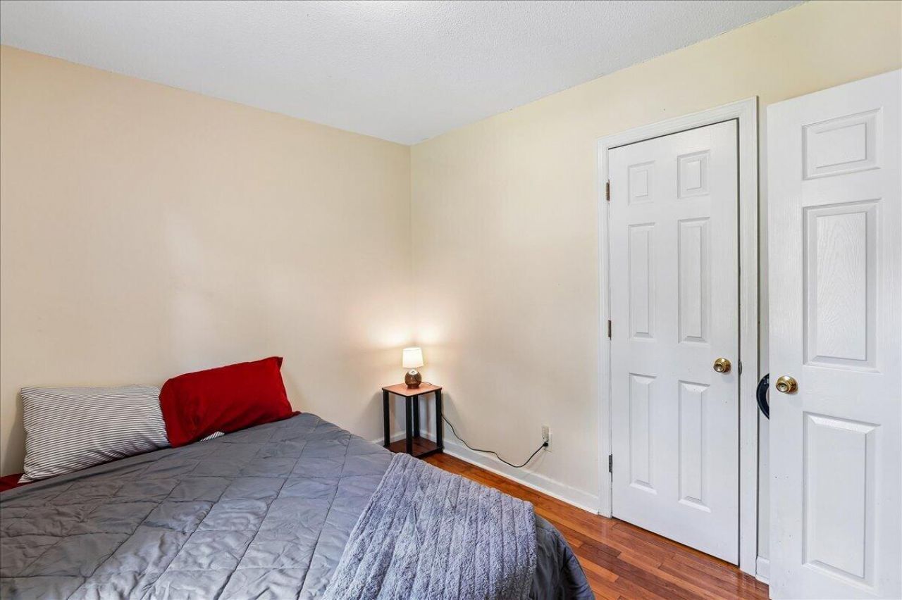 537 Hansford Drive Photo 24
