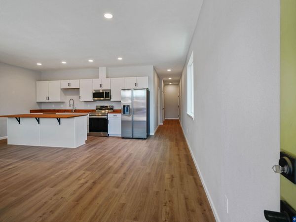 2325 Townsend Wy SE, Salem, OR 97301