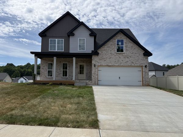 692 Eva Agnes Ave , Clarksville, TN 37042