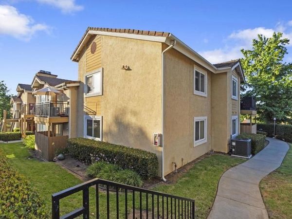 505 San Pasqual Valley, Unit 183, Escondido, CA 92027