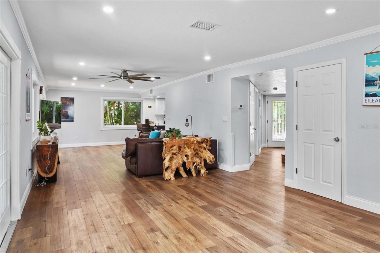 9545 135th Street , Seminole, FL 33776 Photo