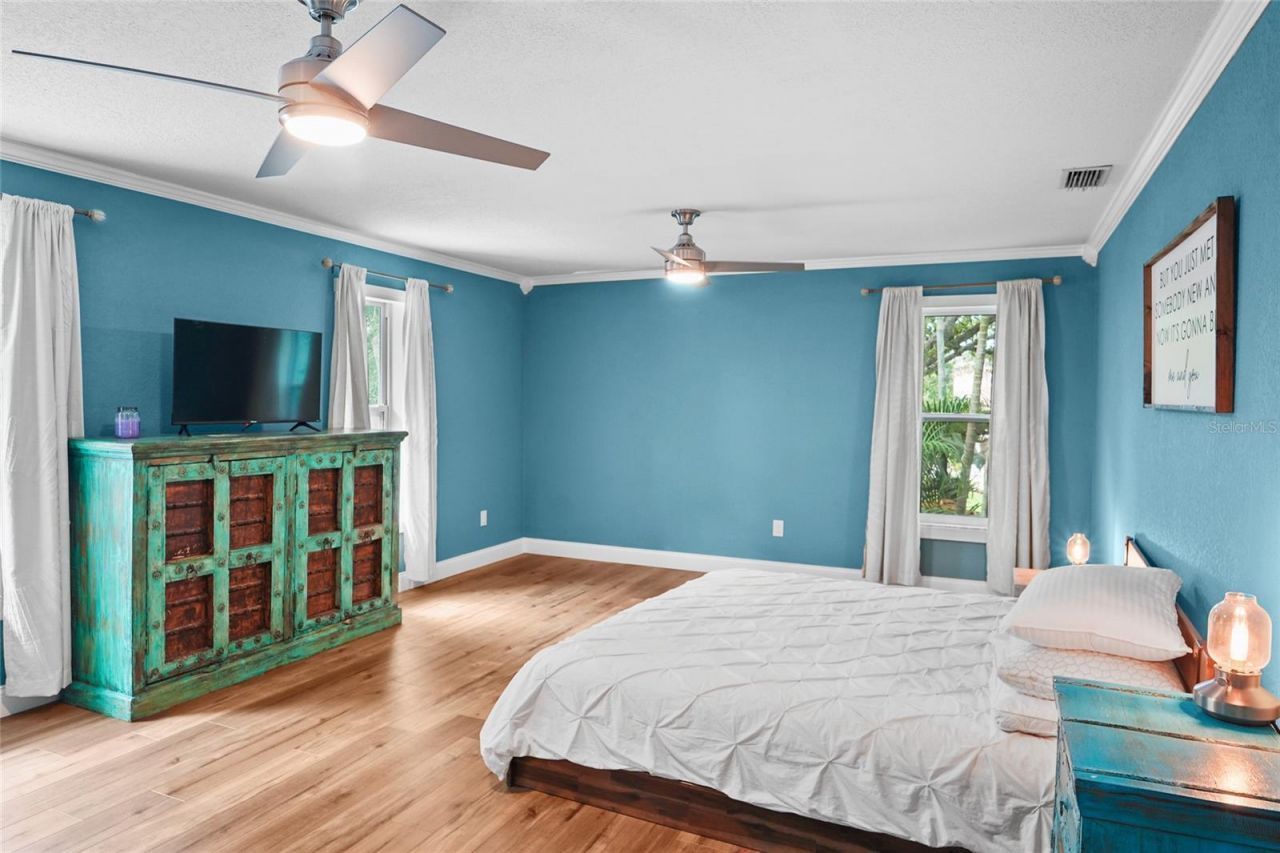 9545 135th Street , Seminole, FL 33776 Photo