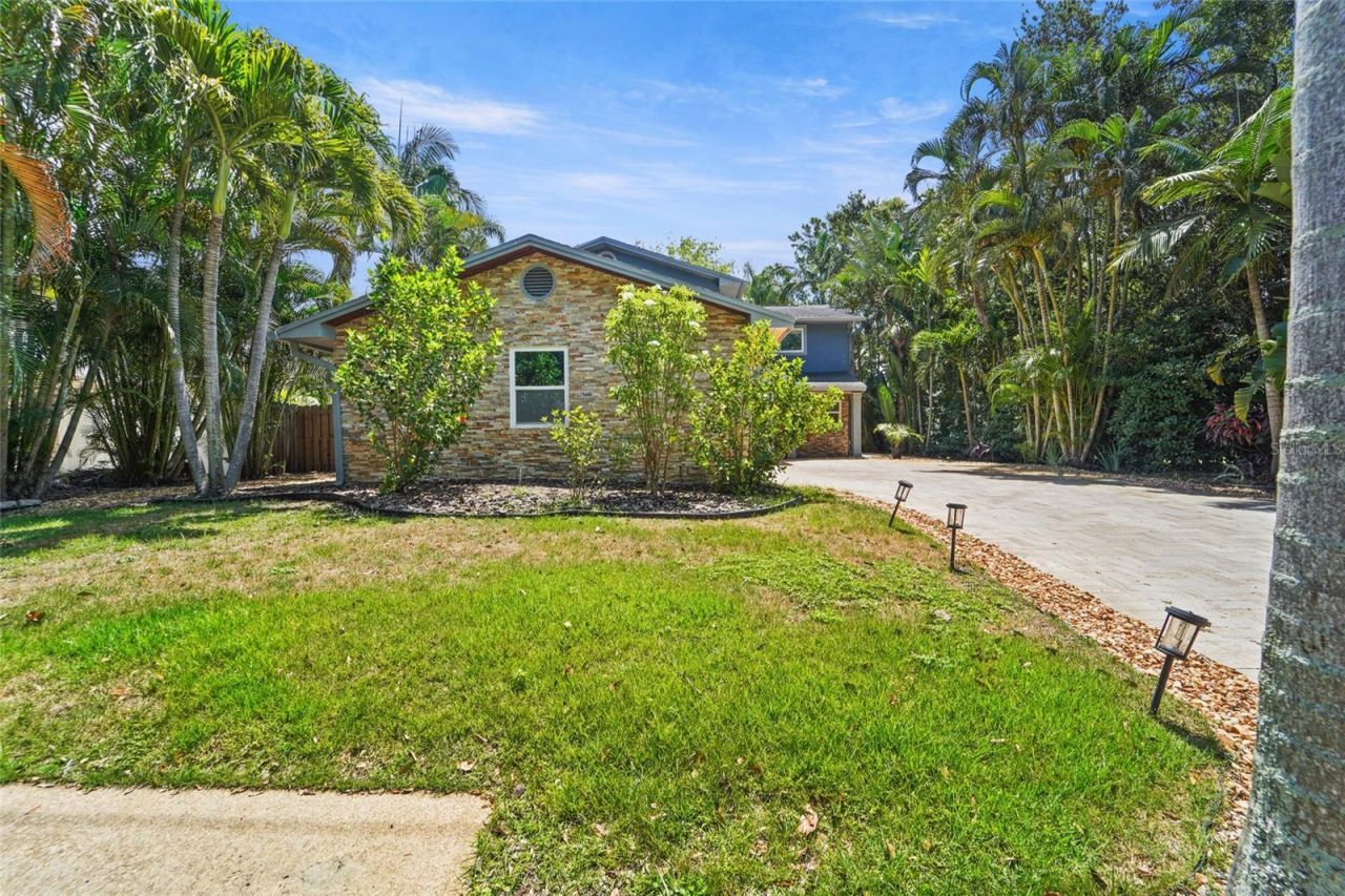 9545 135th Street , Seminole, FL 33776 Photo