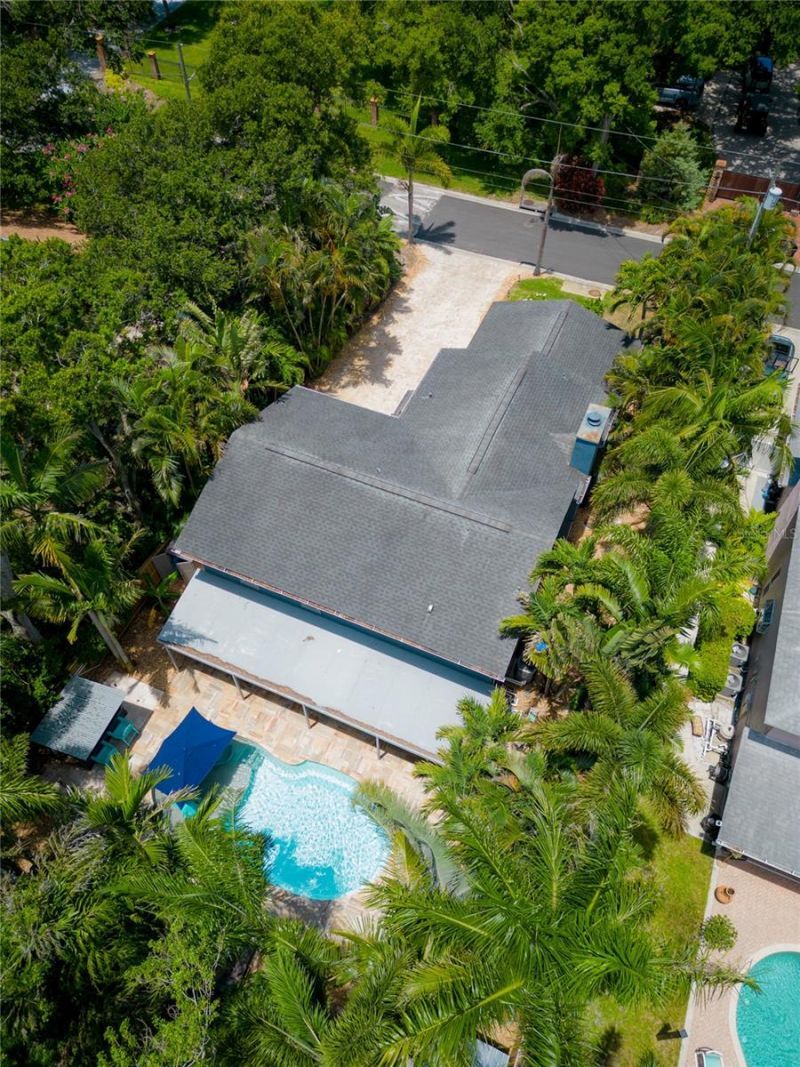 9545 135th Street , Seminole, FL 33776 Photo