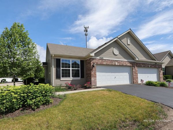 7121 Country Club Hills Drive , Fox Lake, IL 60020