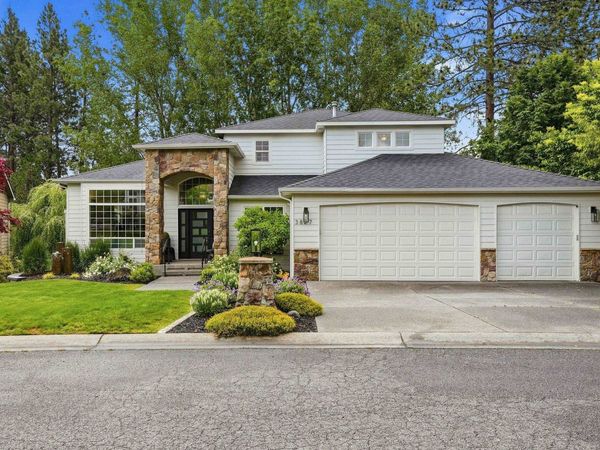 3827 E BELLERIVE Ln, Spokane, WA 99223