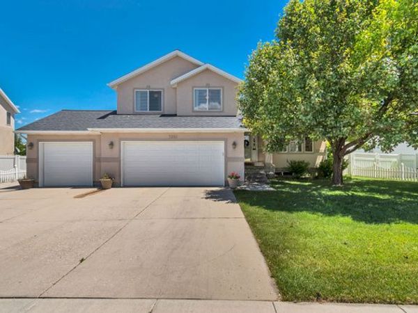 7651 S VILLAGE GLEN DR W, West Jordan, UT 84081