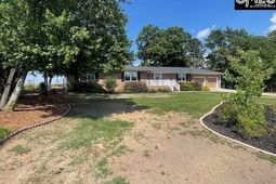 204 Breezy Hill Road  photo 4