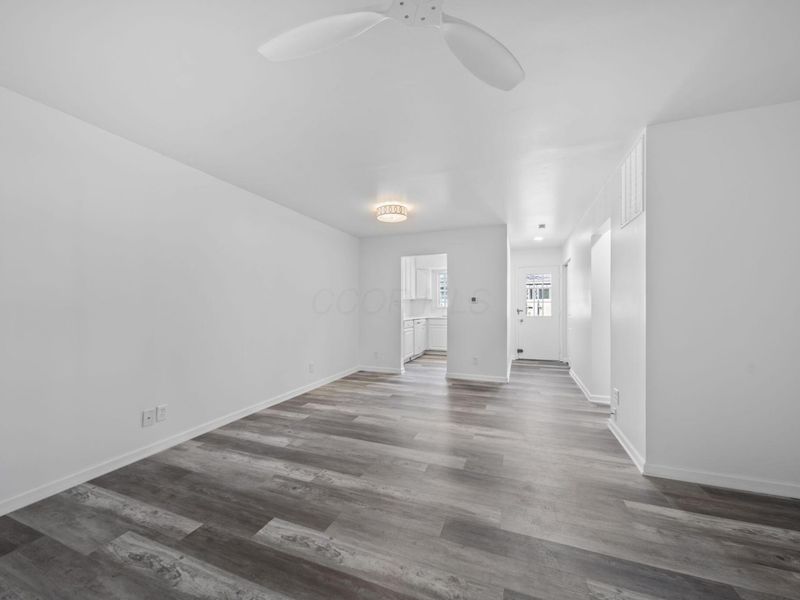 1208 Woodbrook, Unit 310, Columbus, OH 43223 Photo 7