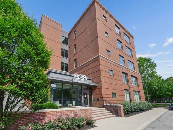 828 Bobcat Avenue, Unit 207, Columbus, OH 43212