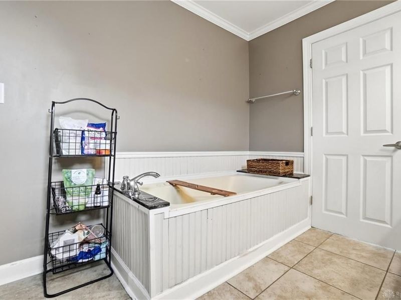 1033 S Heincke Road, Miamisburg, OH 45342 Photo 38