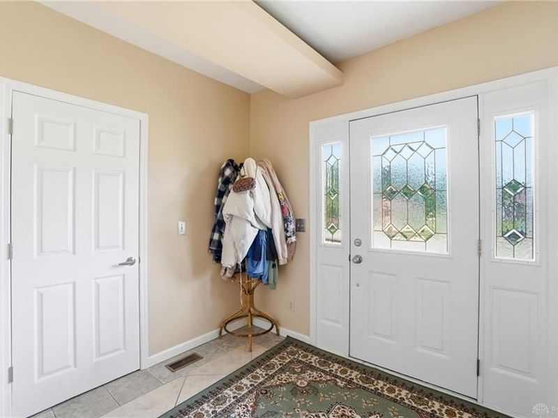 1033 S Heincke Road, Miamisburg, OH 45342 Photo 6
