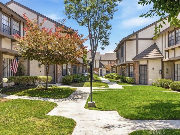 222 Kensington Lane, La Habra, CA 90631
