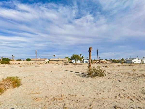2812 Argus Avenue, Thermal, CA 92274