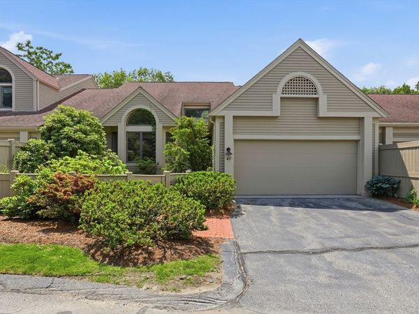 7 Wainwright Road, Unit 47, Winchester, MA 01890