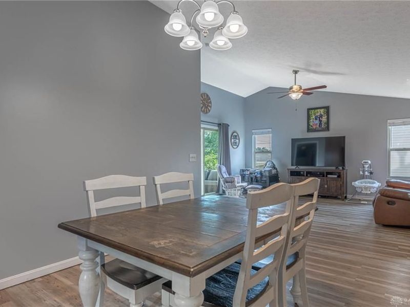 502 Stone Path Court, Carlisle, OH 45005 Photo 12