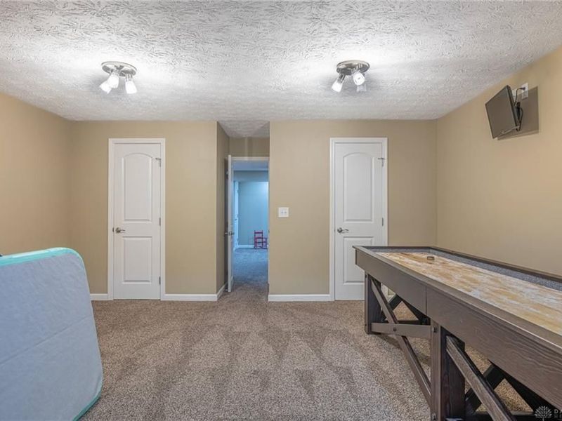 502 Stone Path Court, Carlisle, OH 45005 Photo 27