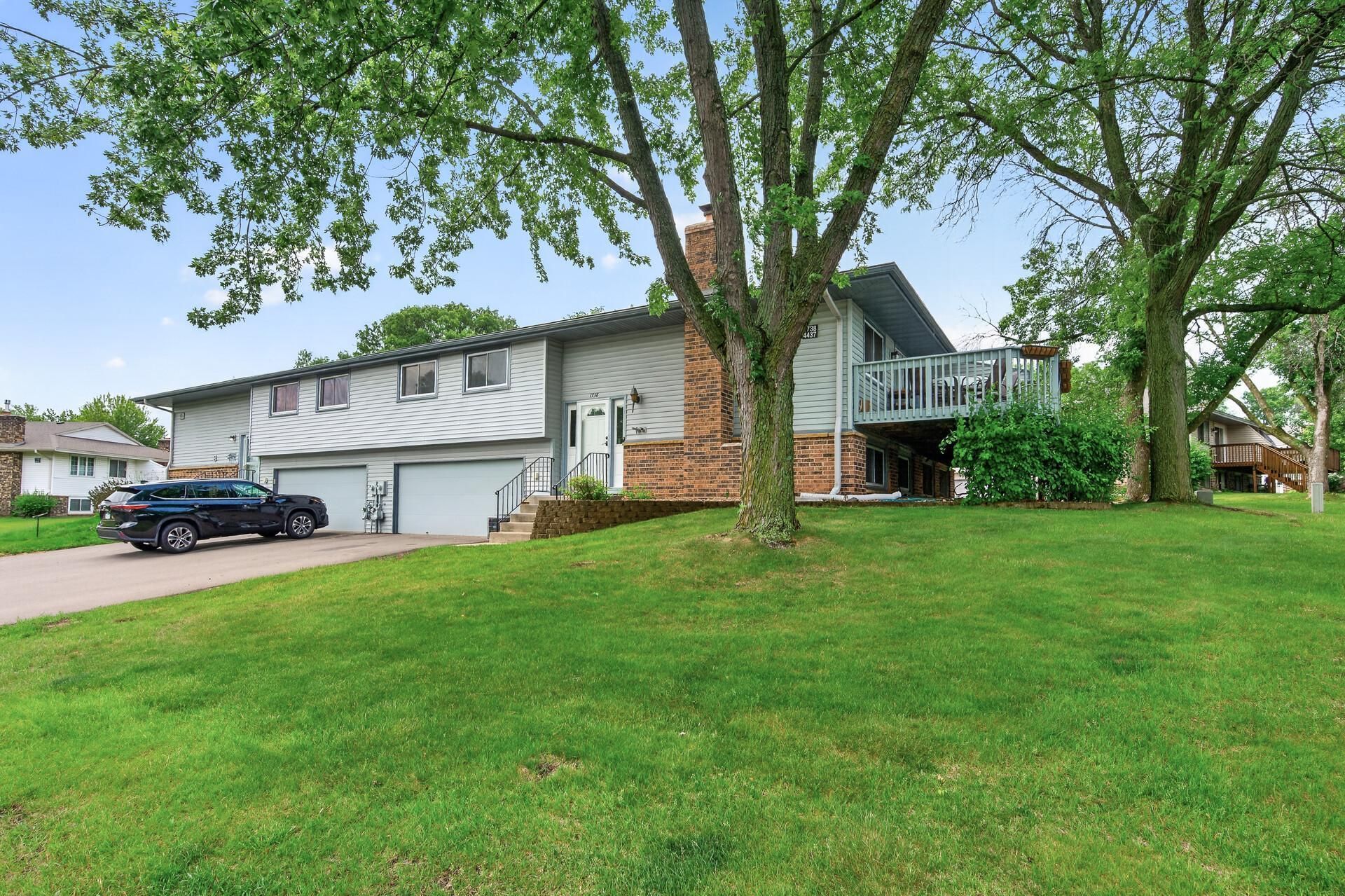1738 Woodgate Lane, Eagan, MN 55122