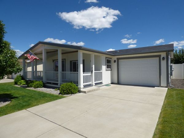 1818 N Grady Ln, Spokane Valley, WA 99016