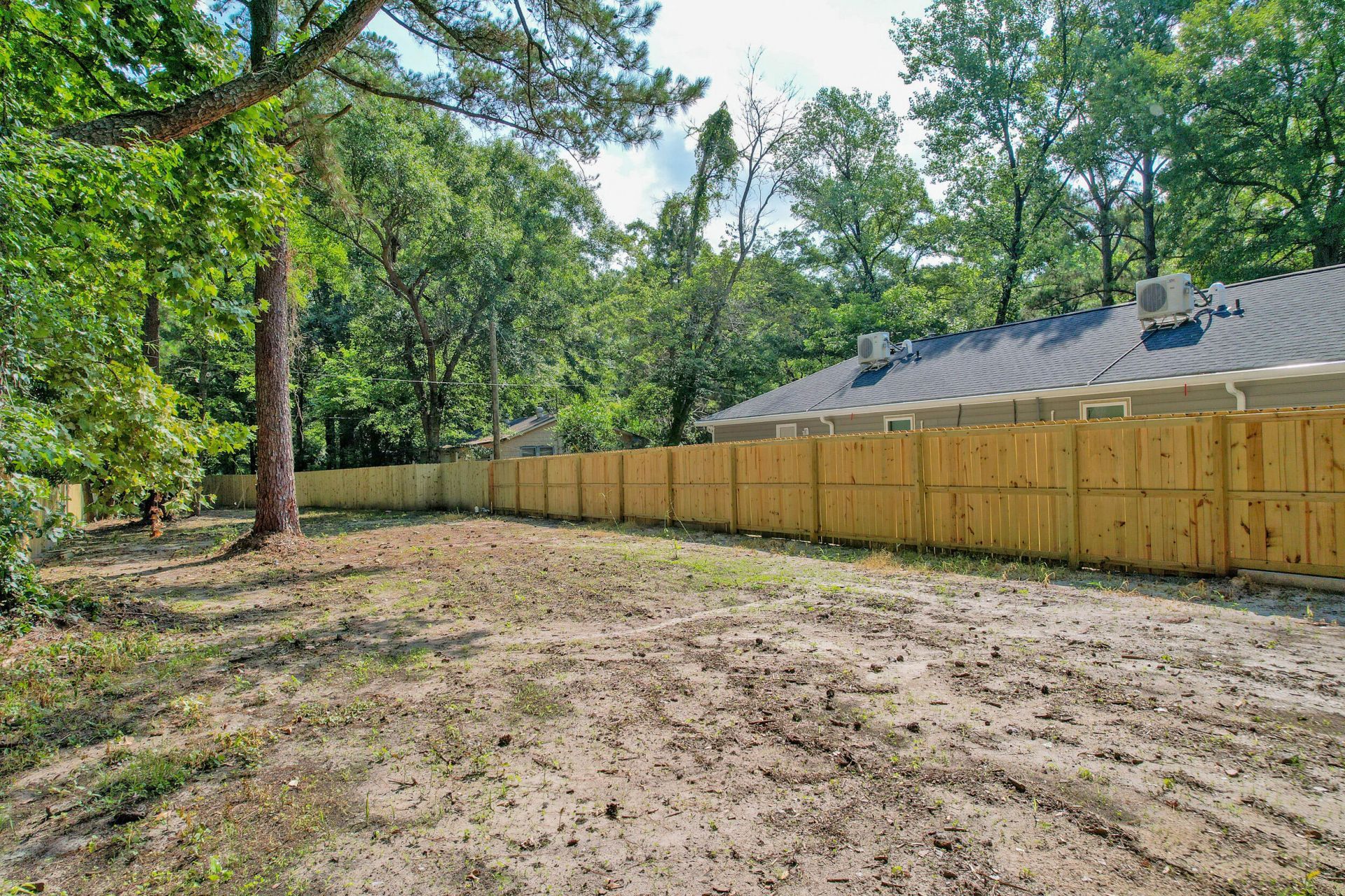 321 Joshua Lane Photo 11