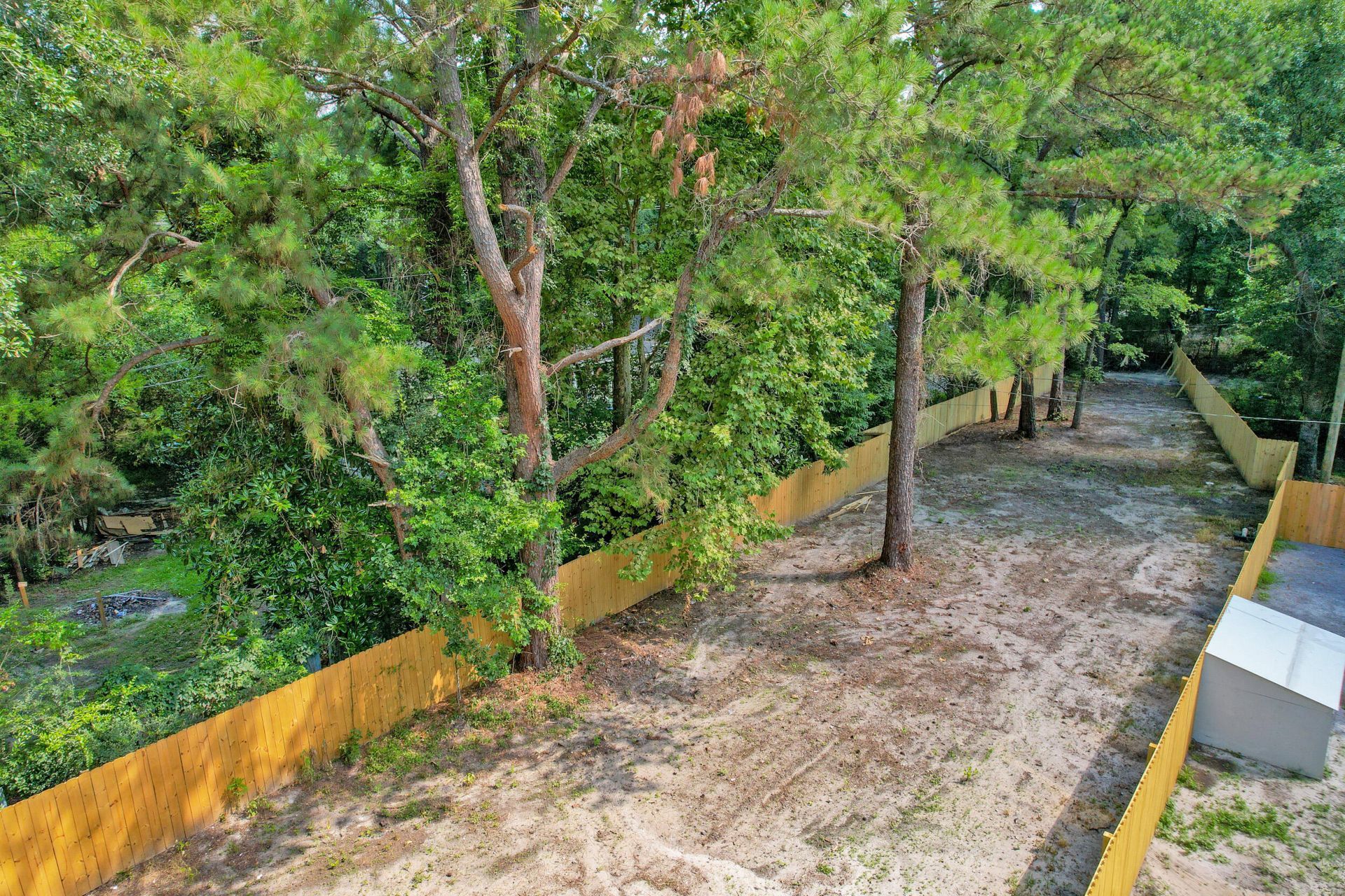321 Joshua Lane Photo 4