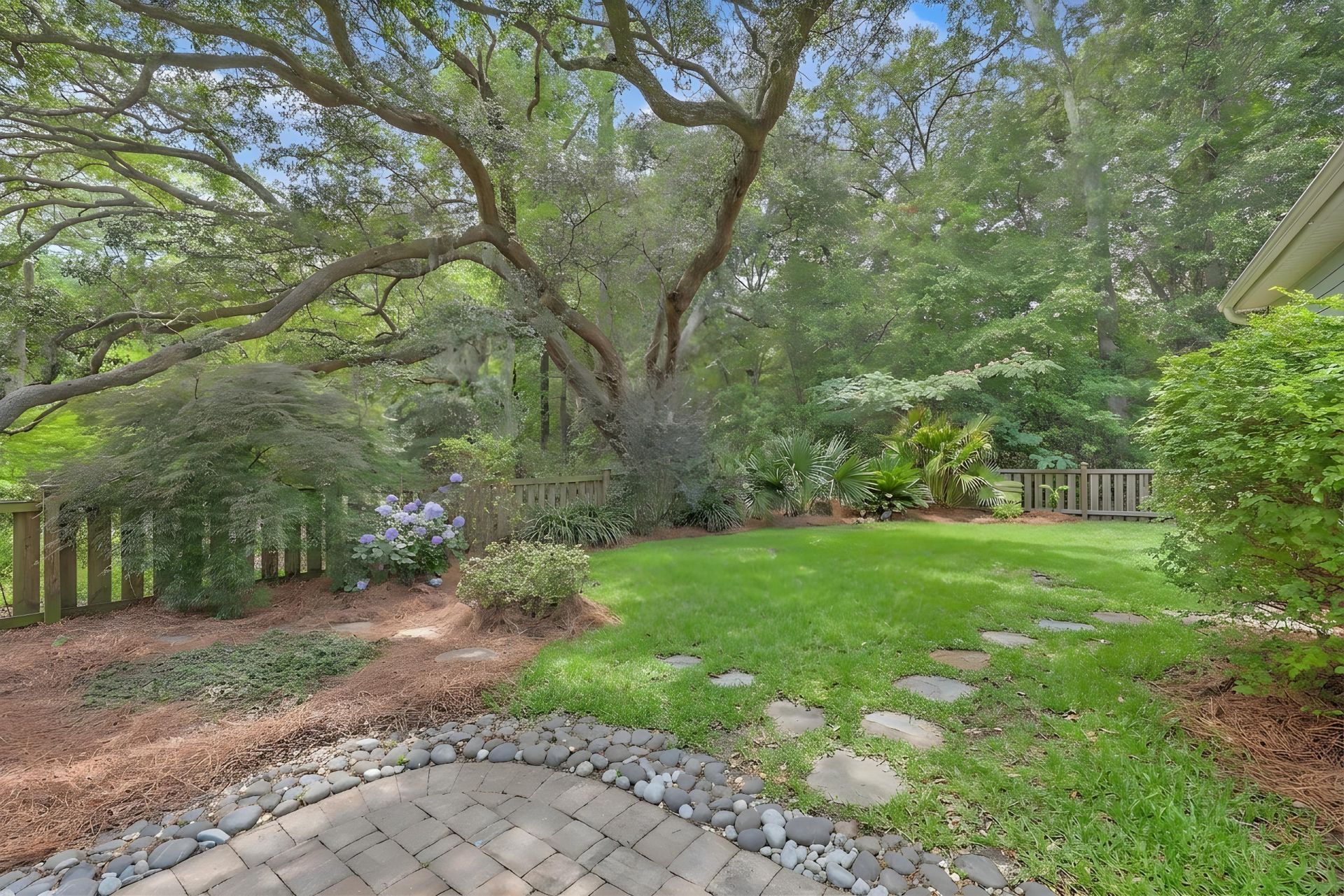 1625 Emmets Road Photo 5