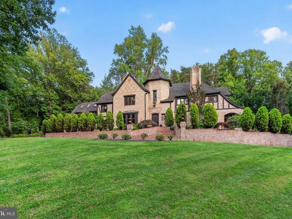 10217 CEDAR POND DRIVE, VIENNA, VA 22182