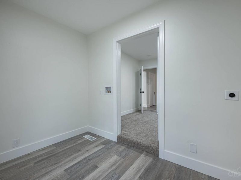 4408 Duneden Avenue, Deer Park, OH 45236 Photo 13
