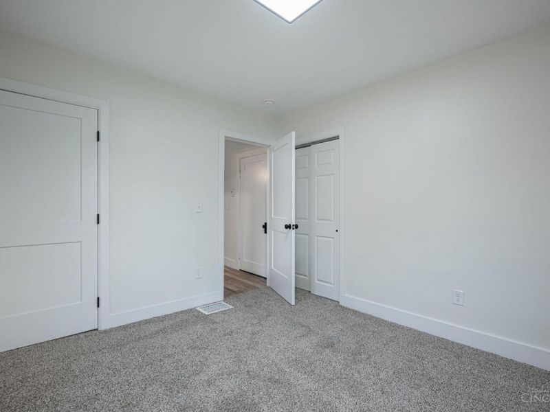 4408 Duneden Avenue, Deer Park, OH 45236 Photo 16