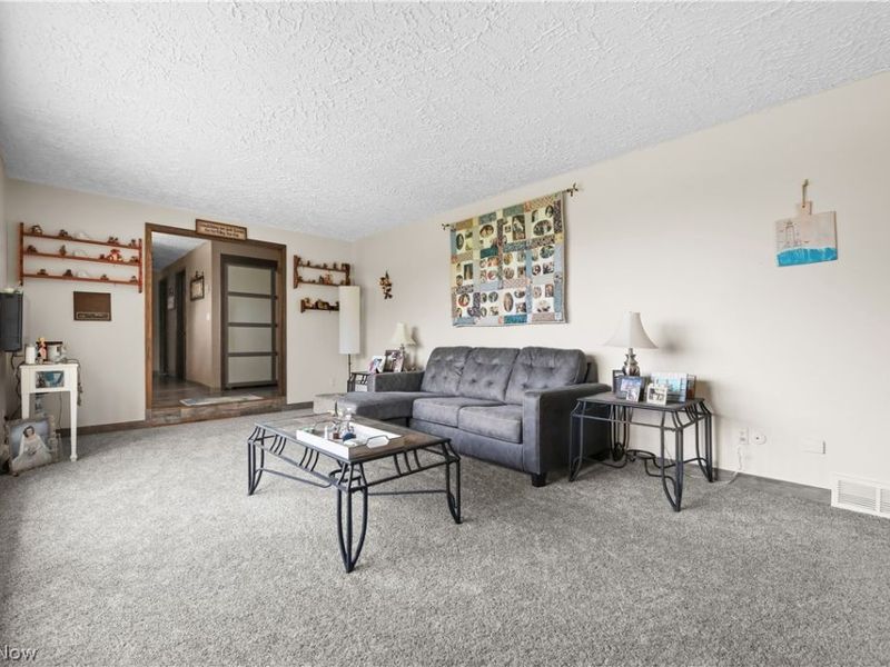 1761 May Road, Mogadore, OH 44260 Photo 4