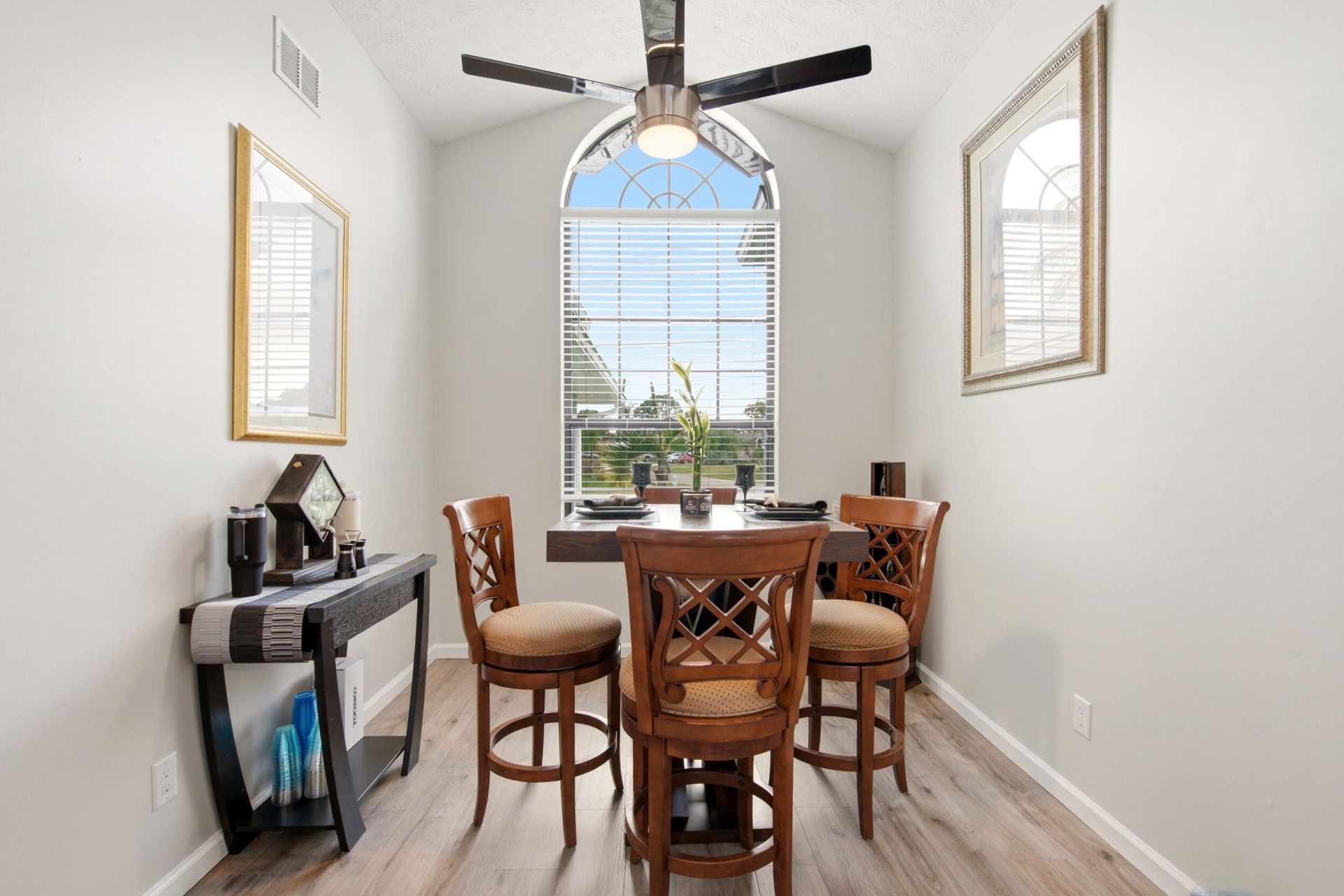 532 SE Majestic Terrace, Port Saint Lucie, FL 34983 Photo