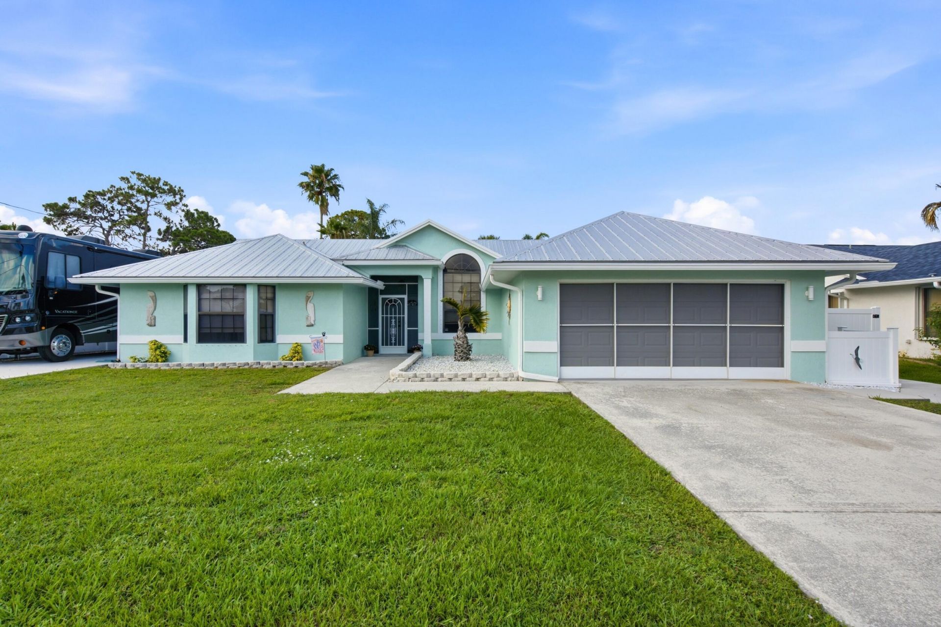 532 SE Majestic Terrace, Port Saint Lucie, FL 34983 Photo