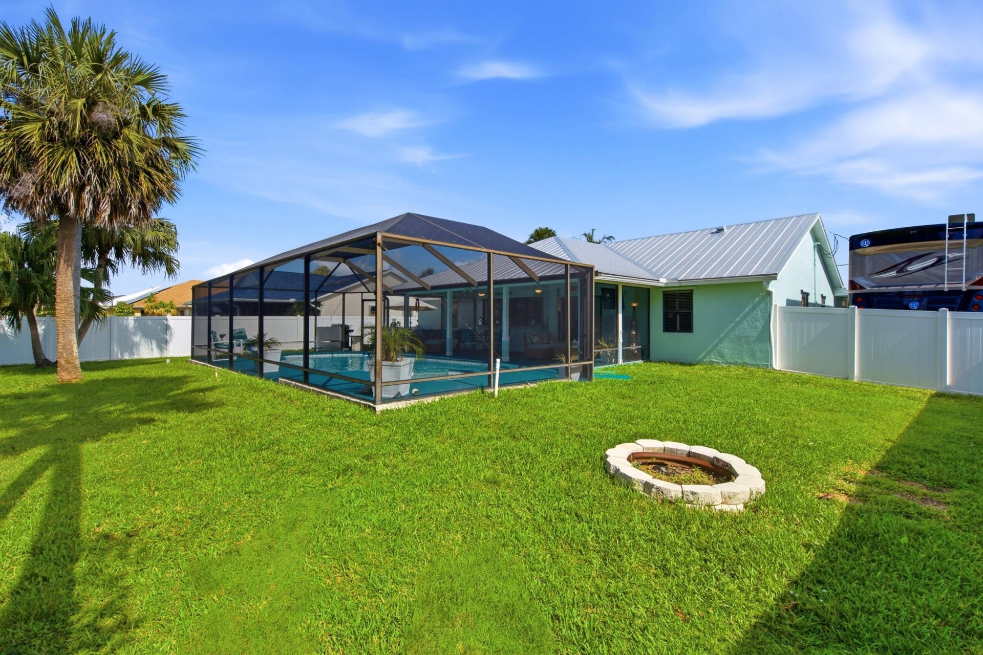 532 SE Majestic Terrace, Port Saint Lucie, FL 34983 Photo