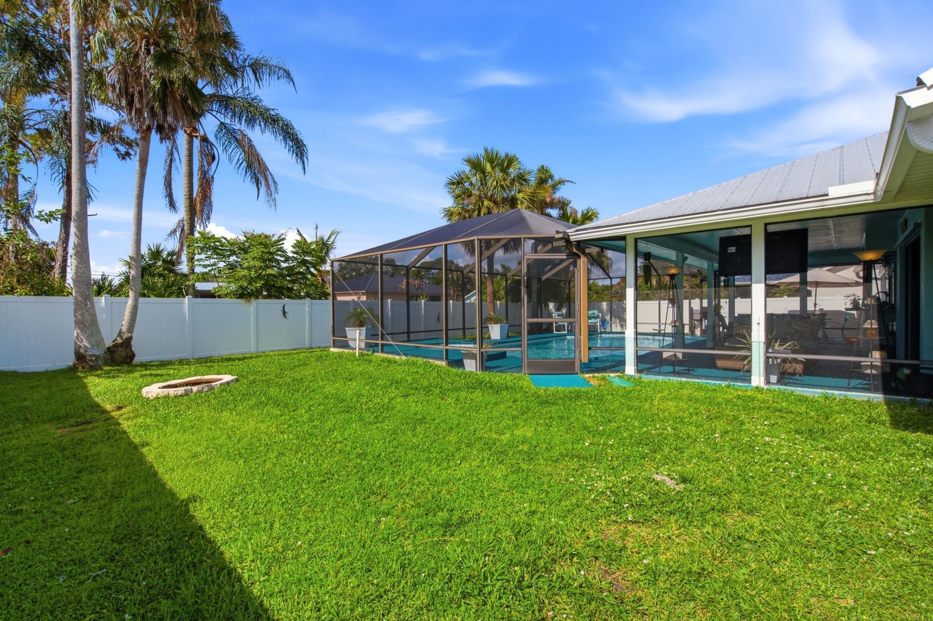 532 SE Majestic Terrace, Port Saint Lucie, FL 34983 Photo