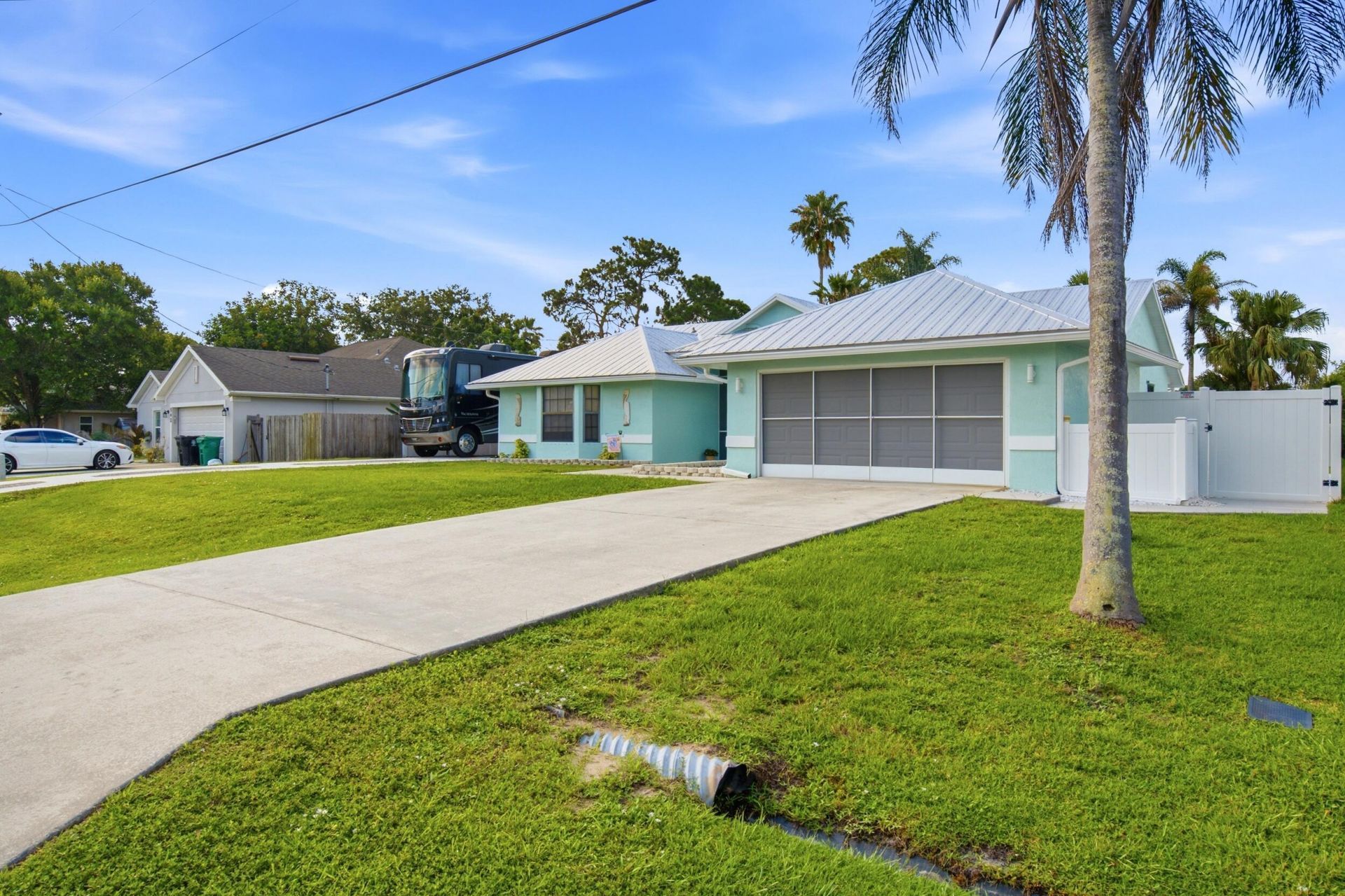 532 SE Majestic Terrace, Port Saint Lucie, FL 34983 Photo