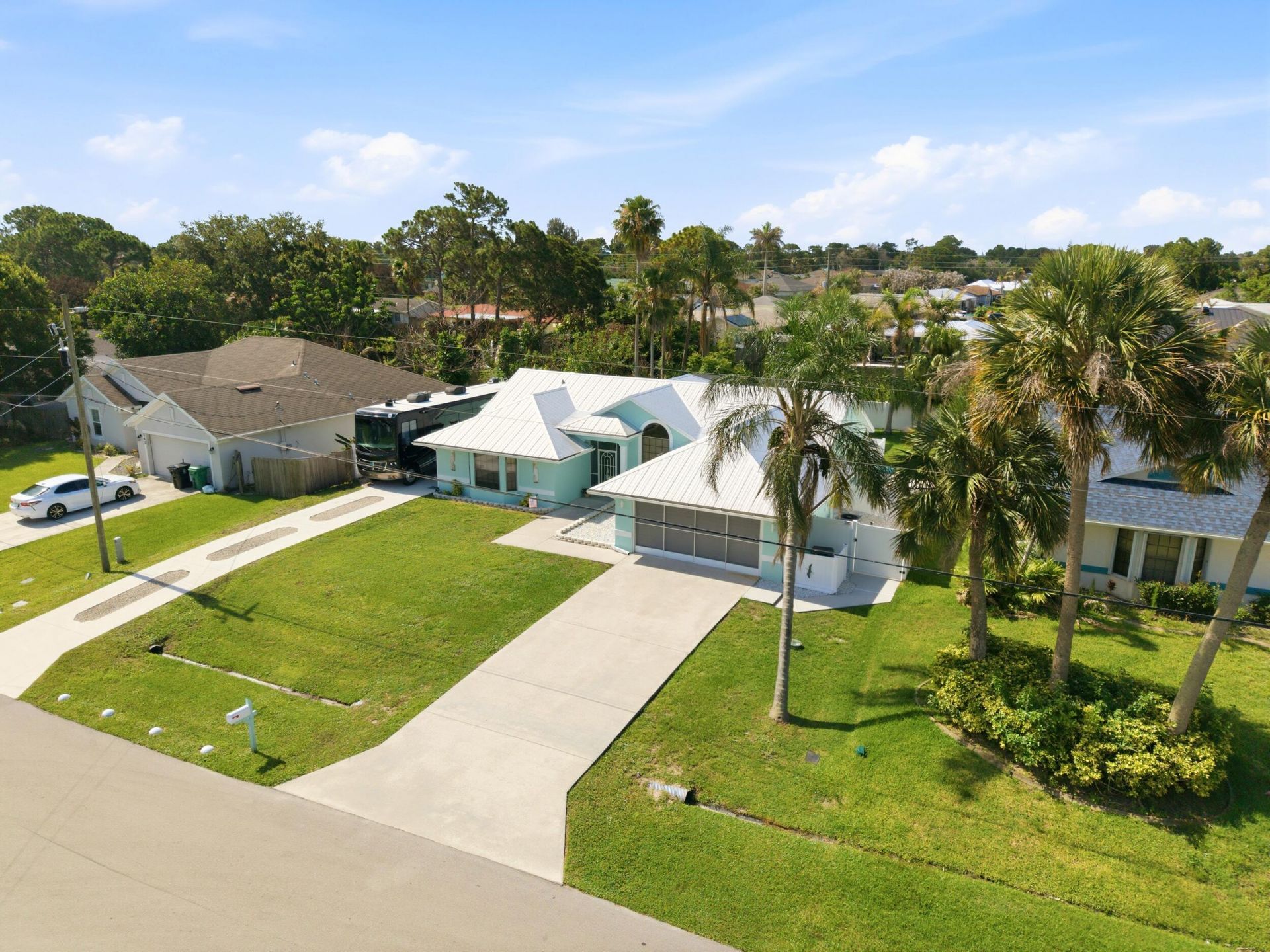 532 SE Majestic Terrace, Port Saint Lucie, FL 34983 Photo