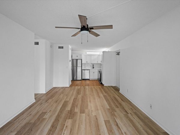 1113 Green Pine Boulevard, Unit C2, West Palm Beach, FL 33409