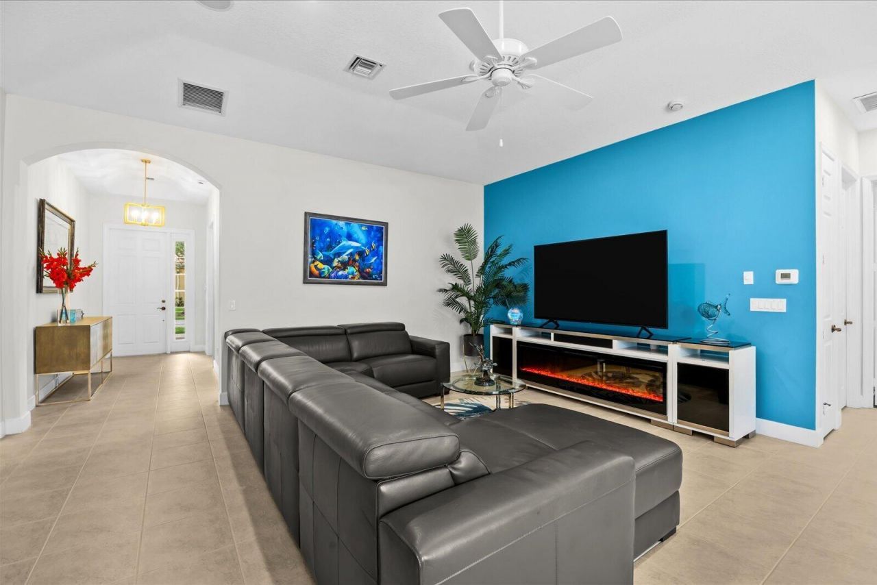 10099 SW Duccio Lane, Port Saint Lucie, FL 34986 Photo