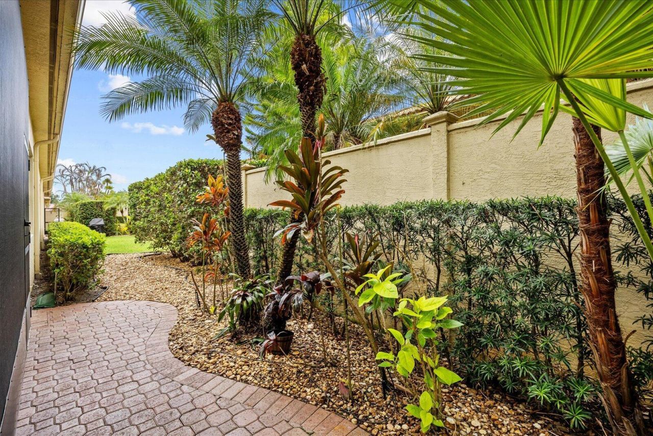 10099 SW Duccio Lane, Port Saint Lucie, FL 34986 Photo