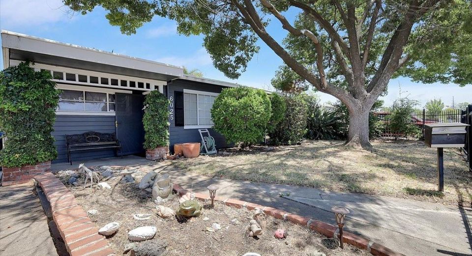 6025 34th Ave, Sacramento, CA 95824 Photo