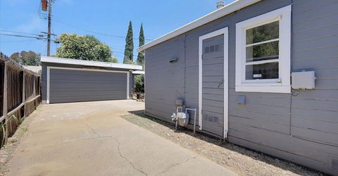 6025 34th Ave, Sacramento, CA 95824 Photo
