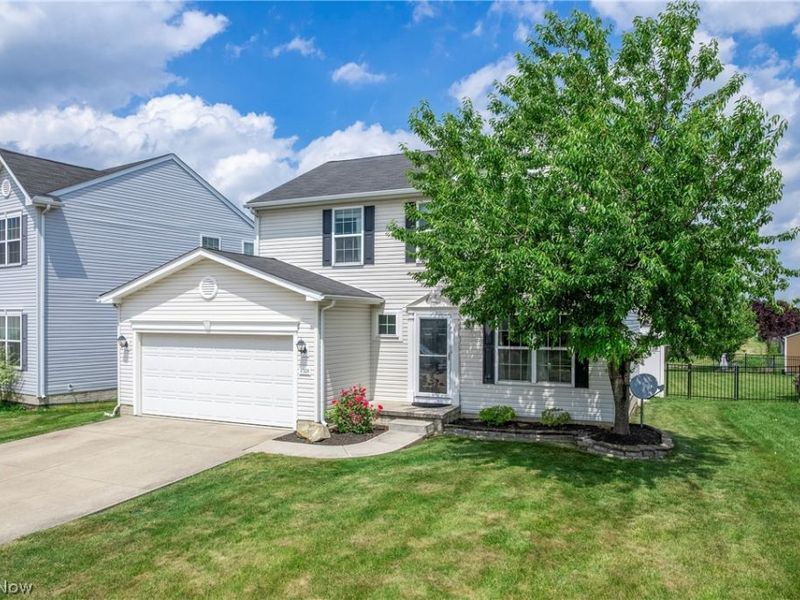 37529 Tail Feather Drive, North Ridgeville, OH 44039 Photo 3