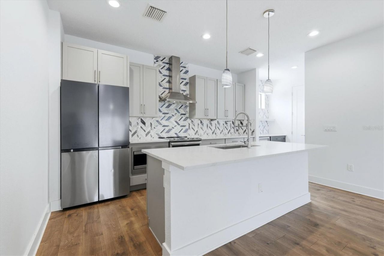 2551 11th Pl N , Saint Petersburg, FL 33713 Photo