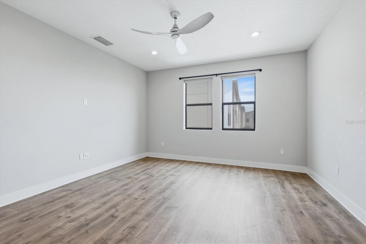 2551 11th Pl N , Saint Petersburg, FL 33713 Photo